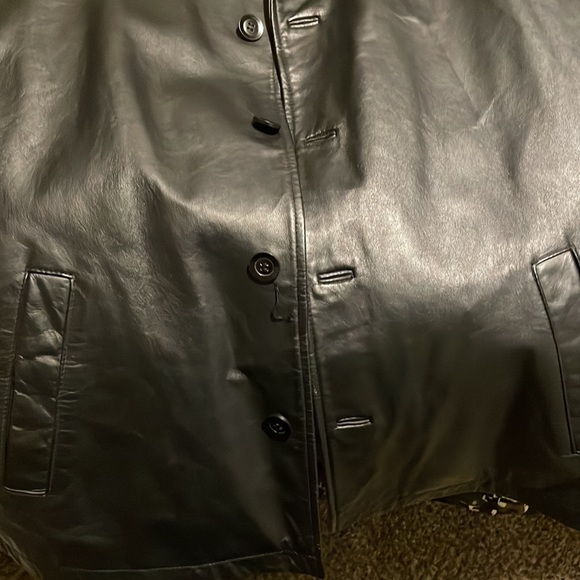 Knights bridge leather jacket. - Picture 2 of 5